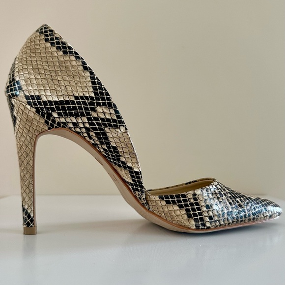 MIA | Black & Tan D’Orsay Snakeskin Pumps Sz 7.5 - Picture 2 of 5